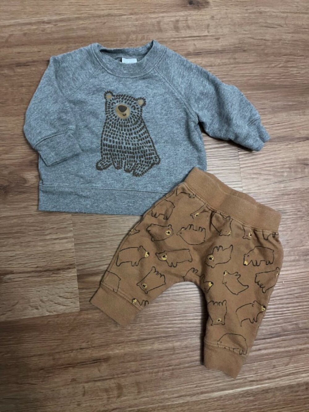 Just One You by Carter's bear sweatsuit